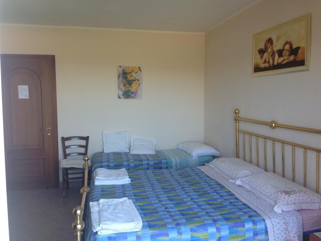Villa Naclerio Sarzana Habitación foto